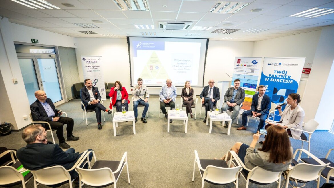 Spotkanie w ramach „Trójkąta Wiedzy” i debata o kierunkach rozwoju regionu  w gościnnych murach Politechniki Łódzkiej