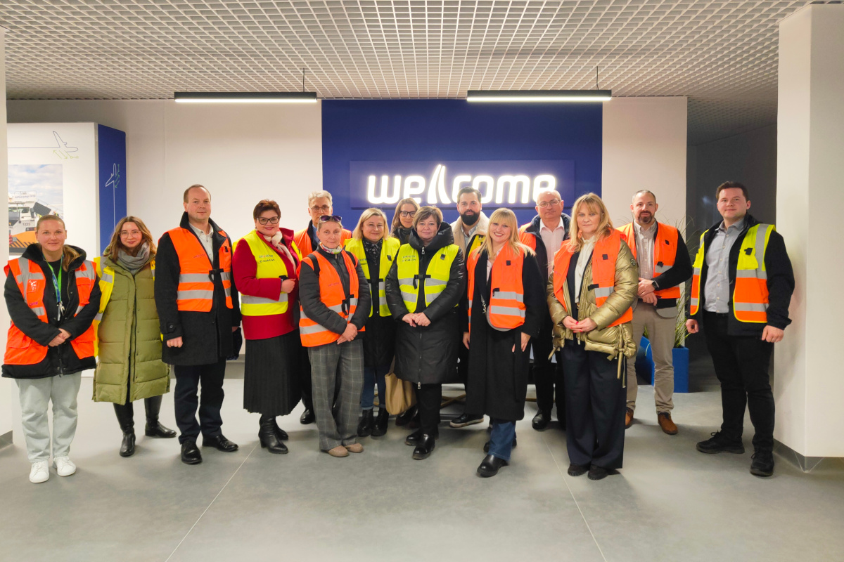 BCU z wizytą studyjną w siedzibie firmy Welcome Airport Services oraz na Lotnisku Chopina w Warszawie